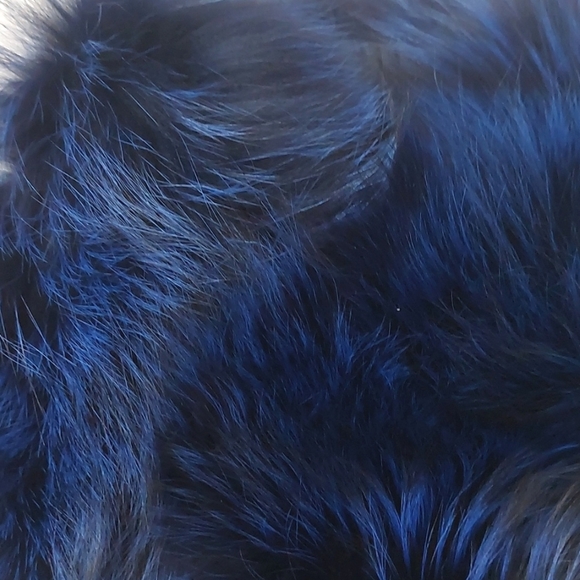Real fox fur blue scarf - Picture 13 of 13